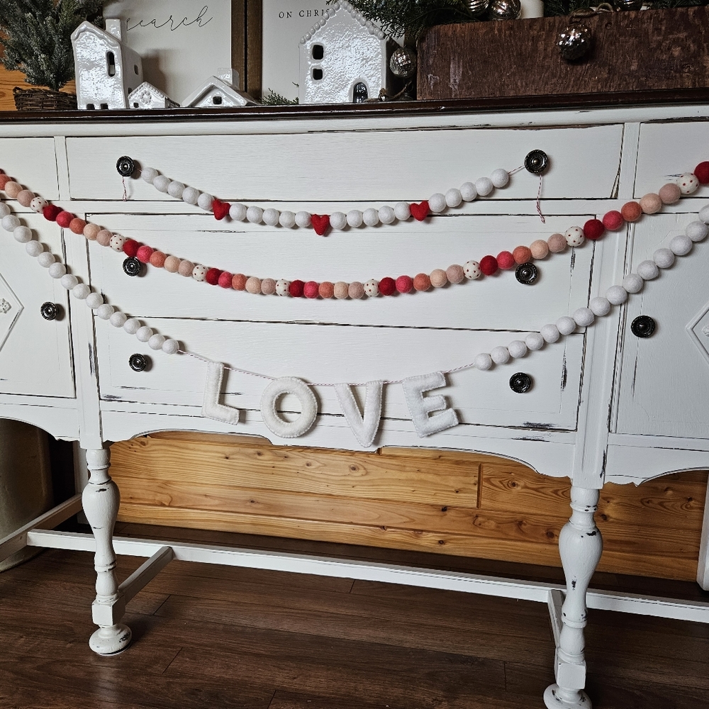 Valentine's Day felt ball garlands/pom pom garland/set of 3